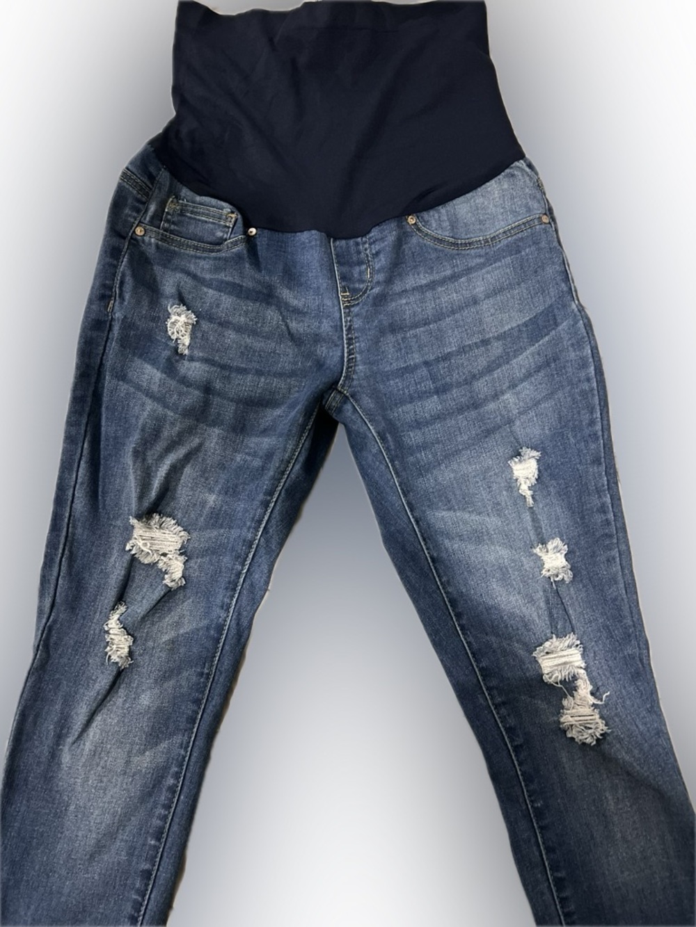 Blue Savvy Maternity Distressed stretch denim